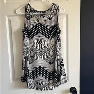 New Directions Monochrome Patterned Top